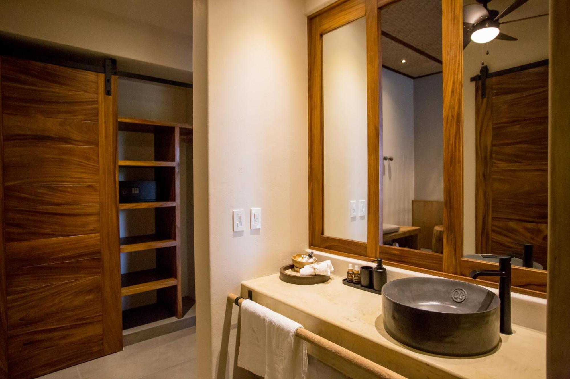 Hotel Casa Bocana Santa Cruz Huatulco Phòng bức ảnh